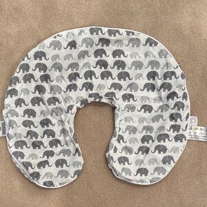 Boppy Nursing Pillow 2-sided Cover NWOT